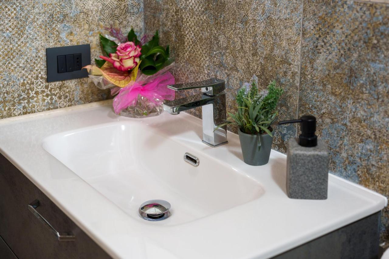 Fiorino Apartment - Piazza Della Liberta فلورنس المظهر الخارجي الصورة